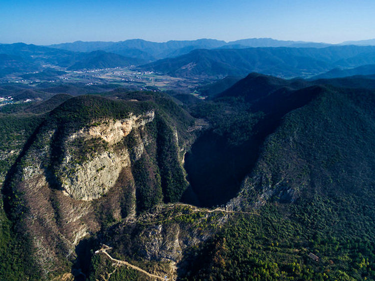 武陵峡风景区全景